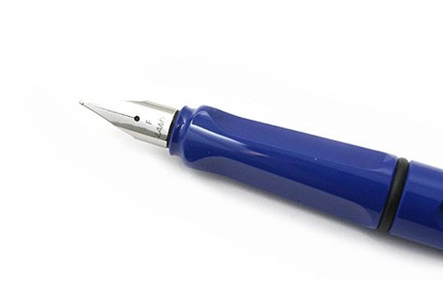 Чорнильна ручка Lamy Safari синя перо F (тонке)