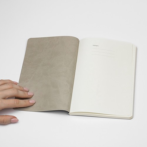 Блокнот Ciak Mate бежевий 14,5 х 21 см в крапку