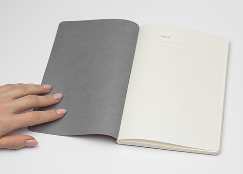 Блокнот Ciak Mate червоний 14,5 х 21 см в крапку