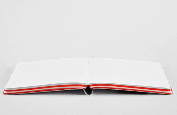 Блокнот Nuuna Graphic On Off 10,8 х 15 см в крапку 