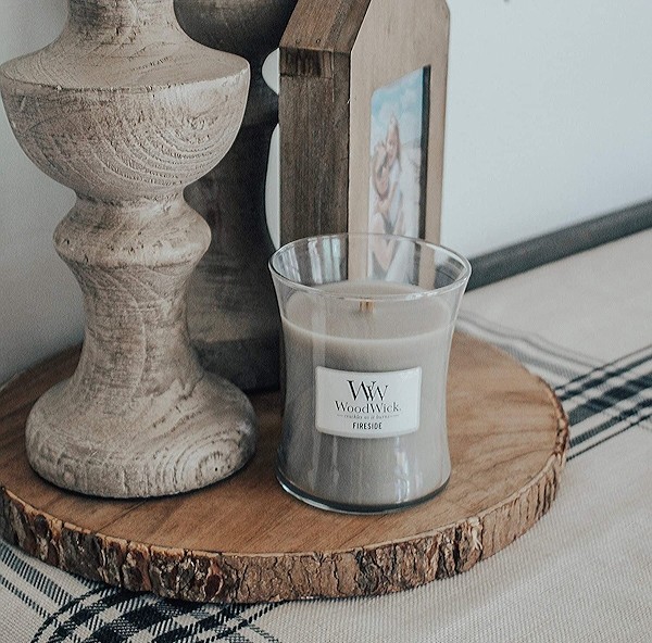 Ароматична свіча WoodWick Medium Fireside 275 г