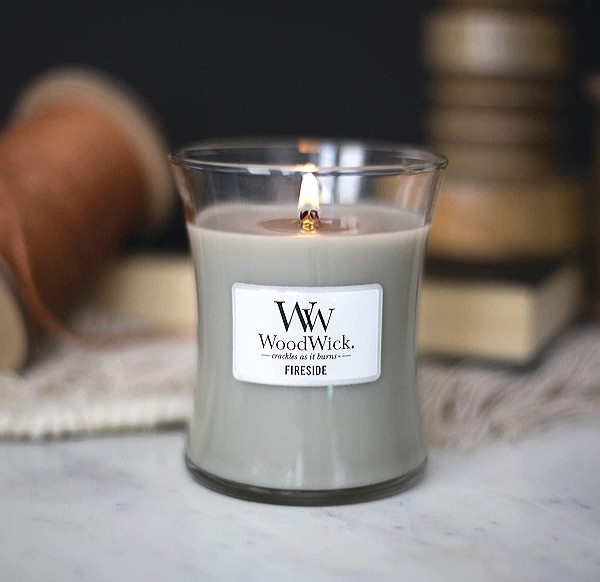 Ароматична свіча WoodWick Medium Fireside 275 г