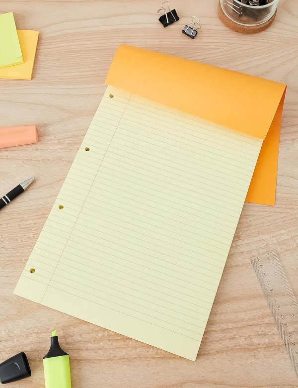 Блокнот Rhodia Legal Pad №119 Yellow A4+ помаранчевий жовті аркуші в лінію