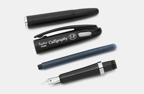 Чорнильна ручка для каліграфії Pentel Tradio Calligraphy Pen чорна 1,8 мм 