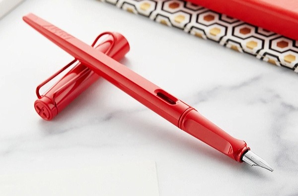 Чорнильна ручка Lamy Joy Strawberry полунична перо 1,5 мм