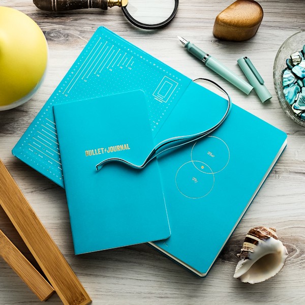 Блокнот Leuchtturm1917 Bullet Journal Edition 2 середній 14,5 х 21 см в крапку бірюзовий