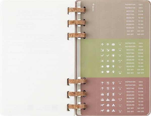 Щотижневик Moleskine 2026 Spiral середній 13 х 21 см мигдальний