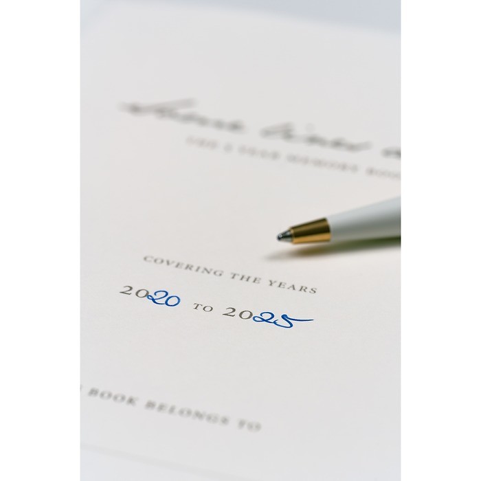 Щоденник Leuchtturm1917 Some Lines a Day на 5 років середній 14,5 х 21 см холодний синій