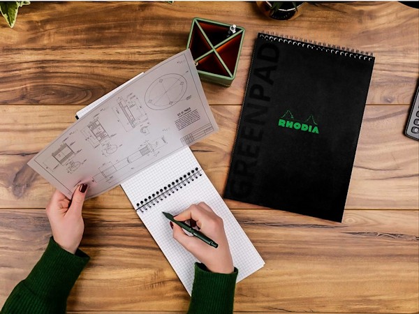 Блокнот Rhodia Greenpad A4+ чорний в клітинку