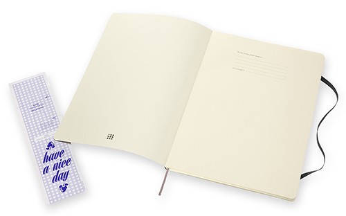 Блокнот Moleskine Classic A4 21 x 29,7 см нелінований чорний м'який