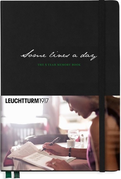 Щоденник Leuchtturm1917 Some Lines a Day на 5 років середній 14,5 х 21 см чорний 