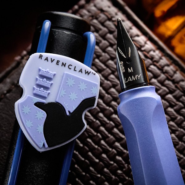 Чорнильна ручка Lamy Safari x Harry Potter Ravenclaw чорна з синім перо EF (дуже тонке)