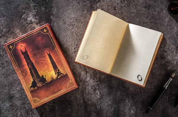 Блокнот Paperblanks Володар перснів Подорож триває кишеньковий 9 х 14 см в лінію