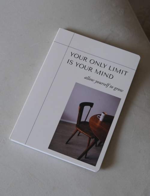 Блокнот Hod.brand Your Mind A5 в крапку 