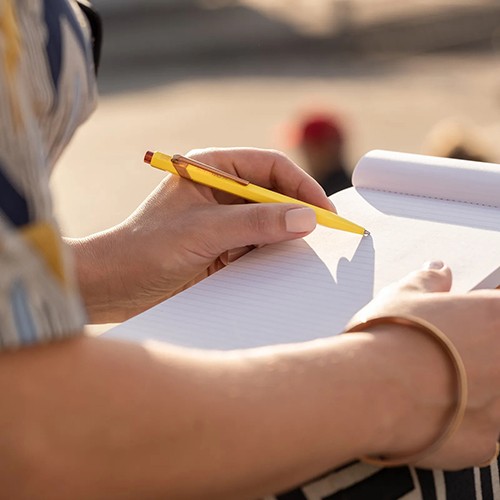 Ручка Caran d'Ache 849 Claim Your Style жовта + бокс 