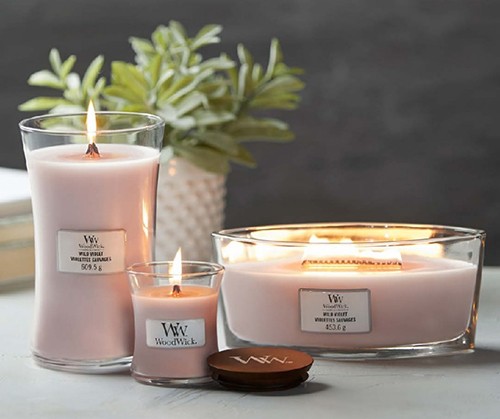 Ароматична свіча WoodWick Ellipse Wild Violet 453 г