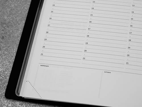 Щотижневик Mood на 2026 рік великий 17 х 24 см червоний