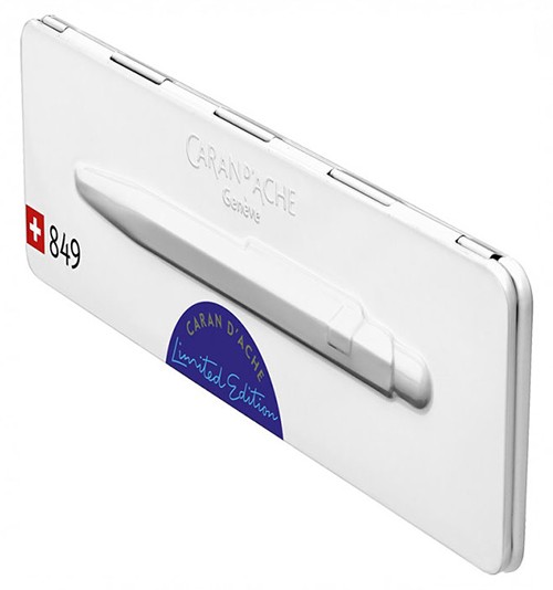 Ручка Caran d'Ache 849 Claim Your Style синя + бокс 