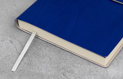 Блокнот Ciak великий 15 х 21 см в крапку яскраво-синій