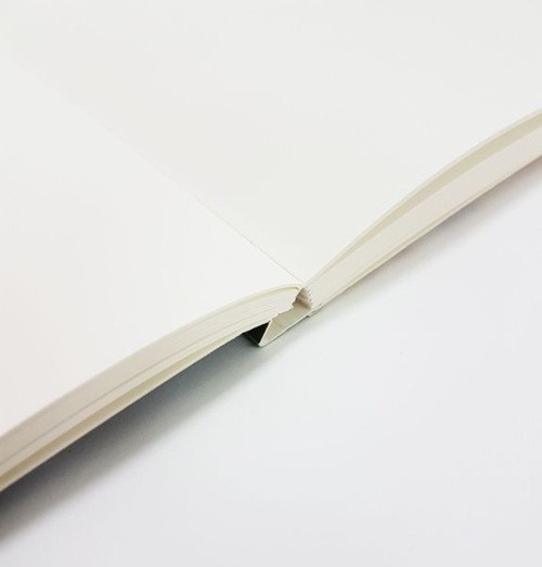 Скетчбук Hiver Books Model A5