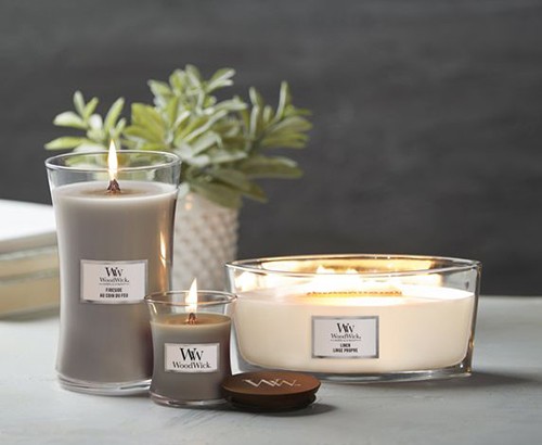 Ароматична свіча WoodWick Ellipse White Tea & Jasmine 453 г 