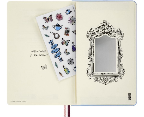 Щоденник Moleskine Alice на 2027 рік середній 13 х 21 см блакитний