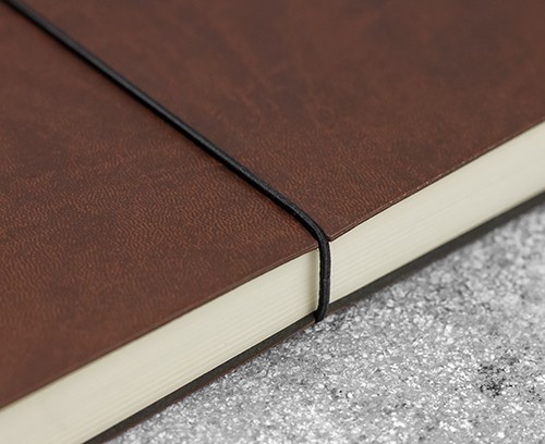 Щоденник Ciak на 2021 рік великий коричневий