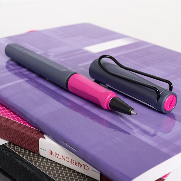 Ролерна ручка Lamy Safari Pink Cliff рожево-сутінкова синя 1,0 мм