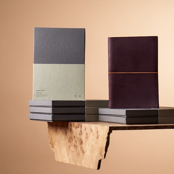 Блокнот Paper Republic Grand Voyageur XL бордовий