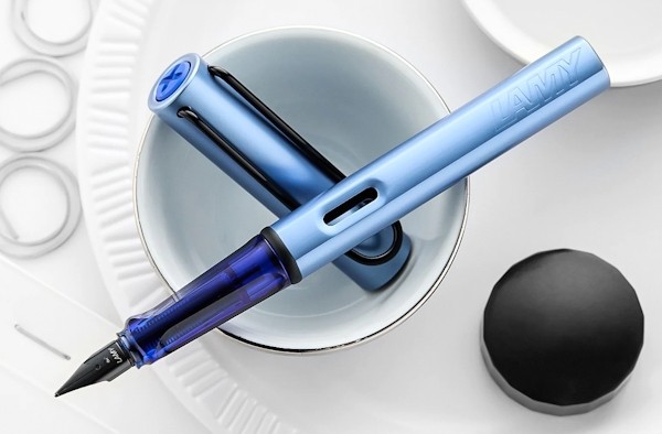 Чорнильна ручка Lamy Al-Star Kewi Aquatic перо M (середнє)