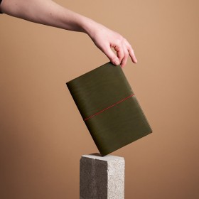 Блокнот Paper Republic Grand Voyageur XL оливковий