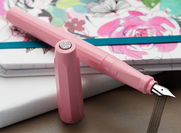 Чорнильна ручка Kaweco Perkeo Peony Blossom ніжно-рожева перо F (тонке)