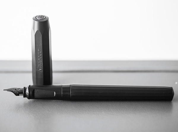 Чорнильна ручка Kaweco Perkeo All Black чорна перо F (тонке)