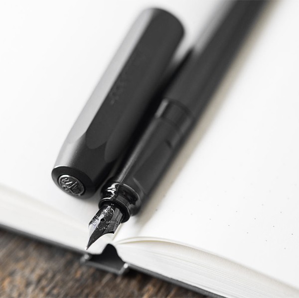 Чорнильна ручка Kaweco Perkeo All Black чорна перо M (середнє)