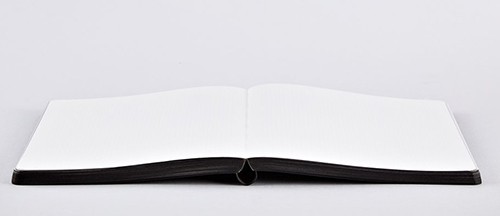 Блокнот Nuuna Voyager Black 16,5 x 20 см в точку