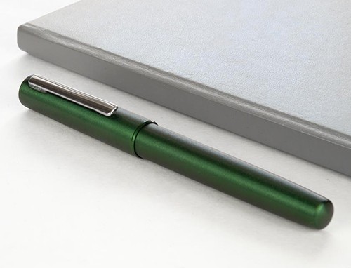 Ролерна ручка Lamy Aion темно-зелена 1,0 мм 