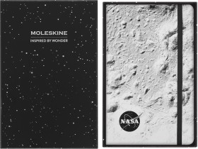 Блокнот Moleskine NASA середній 13 х 21 см в лінію в подарунковому боксі