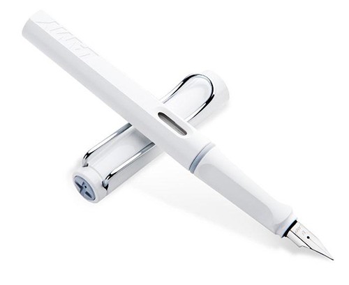 Чорнильна ручка Lamy Safari біла перо F (тонке)