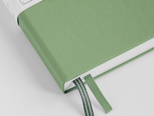 Блокнот Leuchtturm1917 Muted Colours середній 14,5 х 21 см в крапку світло-зелений