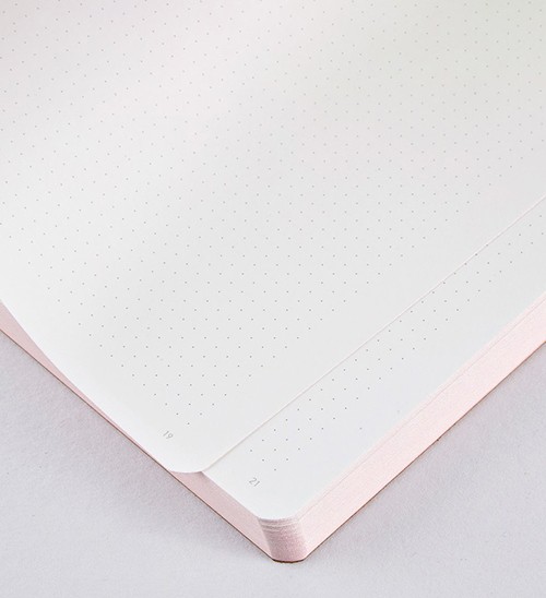 Блокнот Nuuna Colour Clash Baby Beach 16,5 x 22 см в крапку