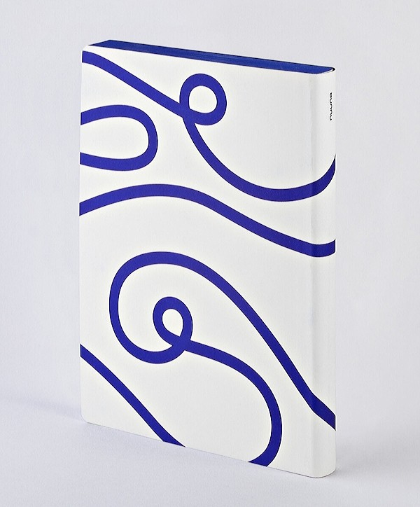 Блокнот Nuuna Graphic A Line Is A Dot 16,5 х 22 см в крапку