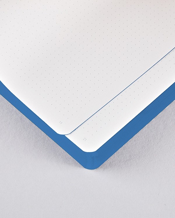 Блокнот Nuuna Graphic Eyes On You 16,5 х 22 см в крапку