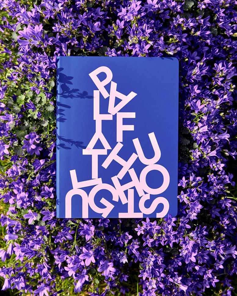 Блокнот Nuuna Graphic Playful Thoughts 16,5 х 22 см в крапку