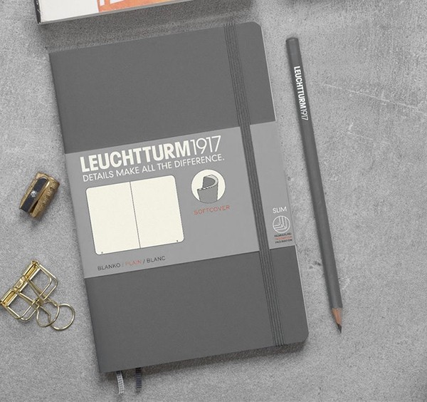 Блокнот Leuchtturm1917 Paperback B6 12,5 х 19 см в лінію антрацитовий 