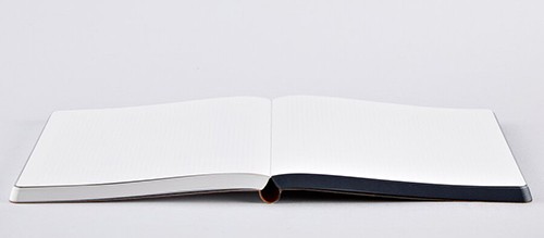 Блокнот Nuuna Graphic Copyright 16,5 x 22 см в крапку