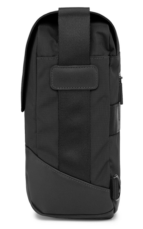 Сумка Moleskine Metro Messenger чорна