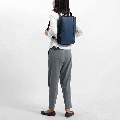 Сумка Moleskine Classic PRO Device 13" сапфір вертикальна