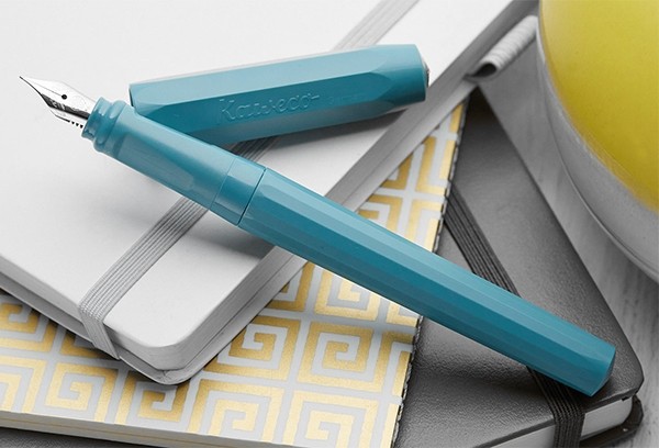 Чорнильна ручка Kaweco Perkeo Breezy Teal бірюзова перо M (середнє)