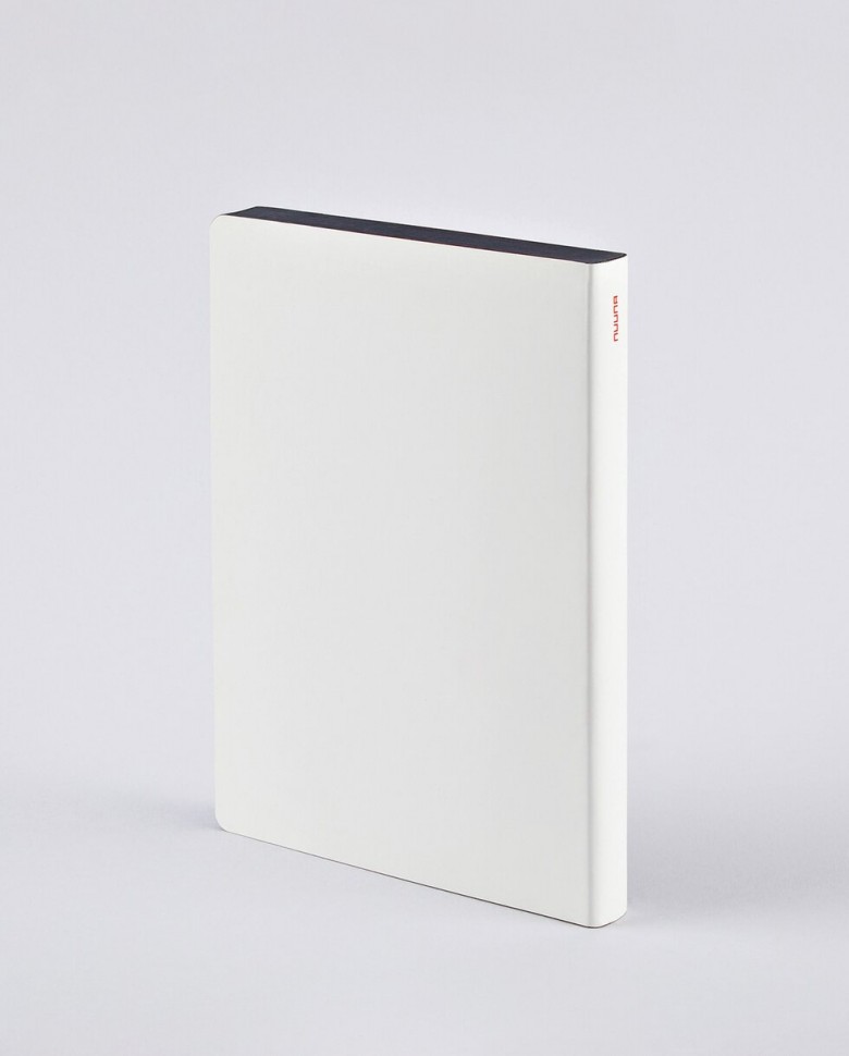 Блокнот Nuuna Graphic Termo Nothing To See Here 16,5 x 22 см в крапку