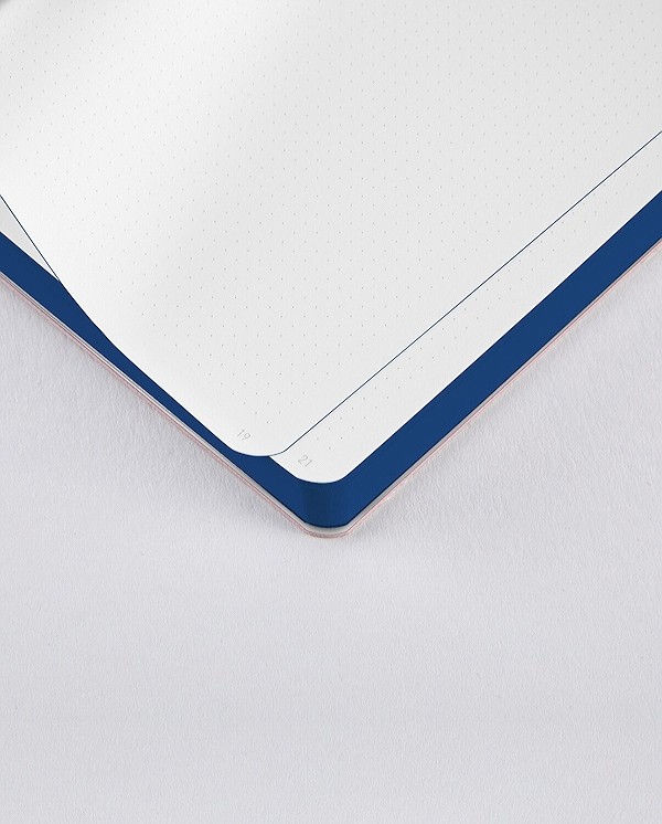 Блокнот Nuuna Graphic Playful Thoughts 10,8 х 15 см в крапку